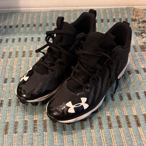 Under Armour Kids Black and White Cleats